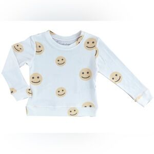 ⭐️5 for $20⭐️ Smiley 😊 long sleeve t shirt- age 10